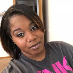 Meet your Posher, Tierra